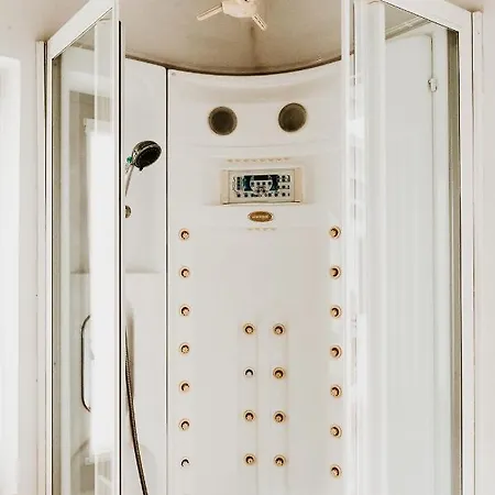 La Piu' Bella Apartament *