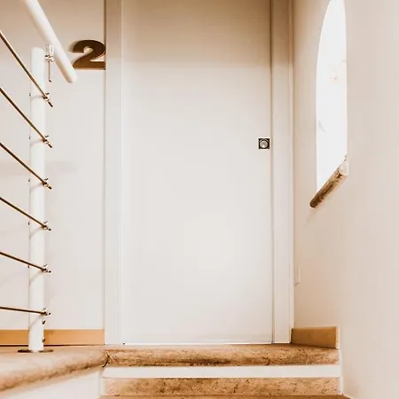 La Piu' Bella Apartament *