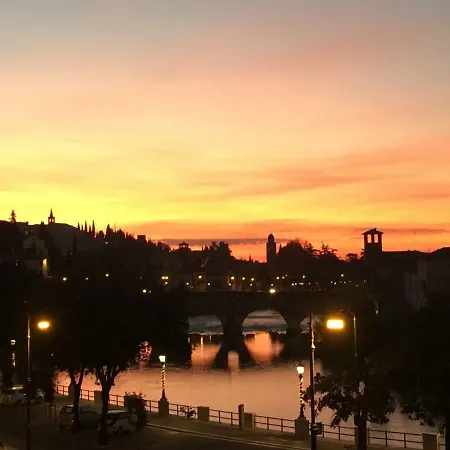 La Piu' Bella Apartament *